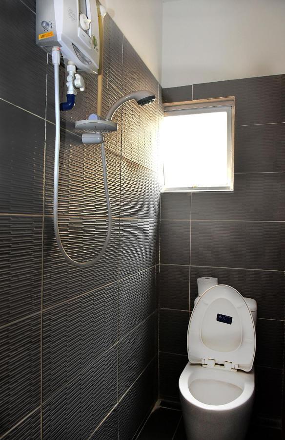 Harbourside Backpackers Pansiyon SDK Dış mekan fotoğraf